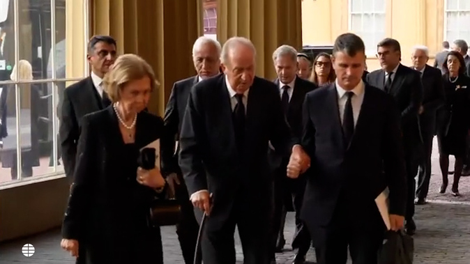 Don Juan Carlos y Doa Sofa llegan juntos al Palacio de Buckingham