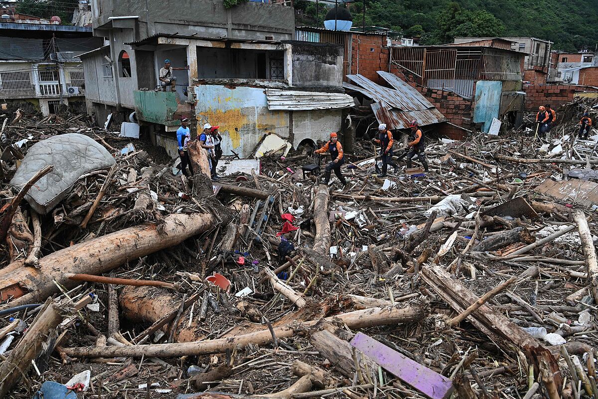 22 Muertos y ms de 50 desaparecidos por las lluvias en la zona central de Venezuela