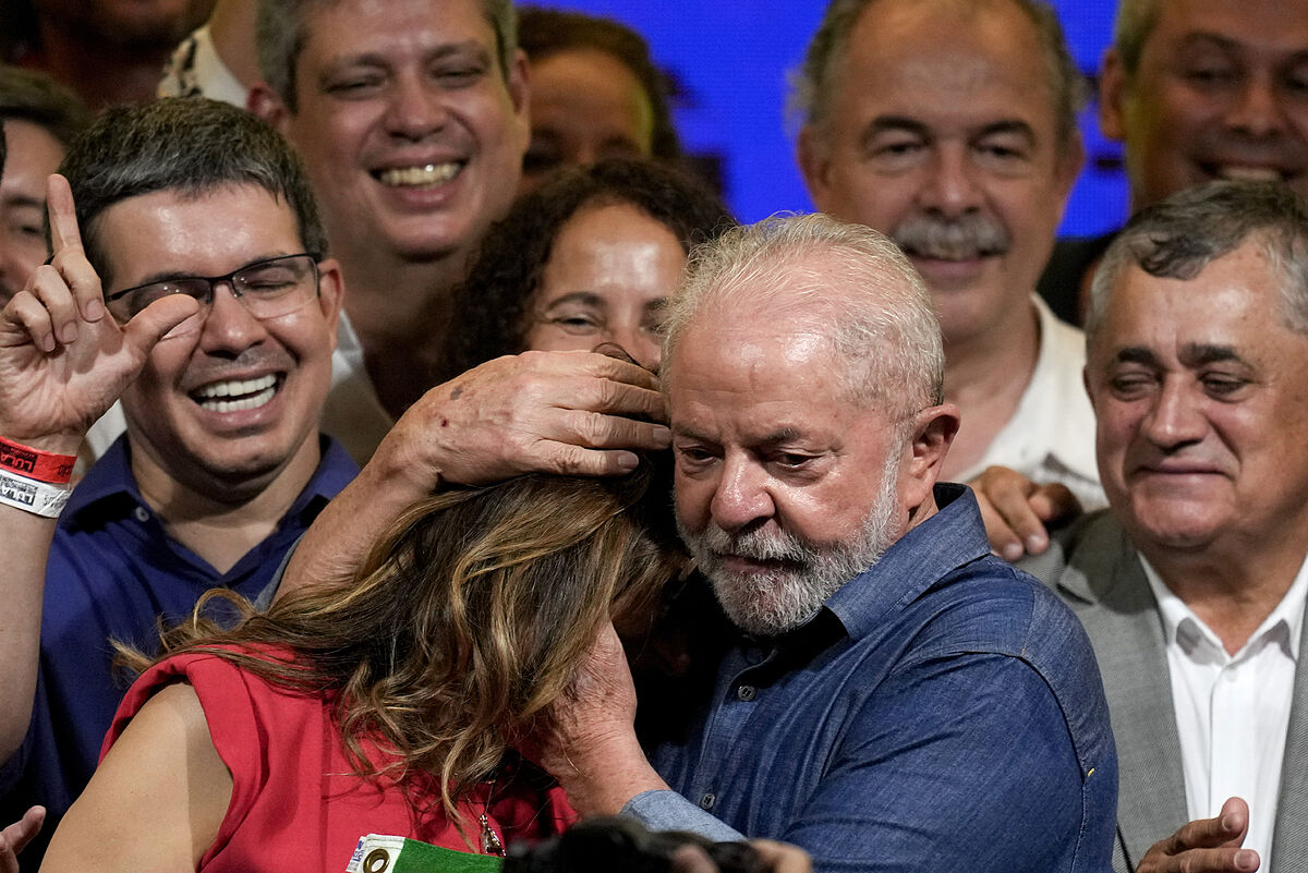 La operacin quirrgica entre las instituciones brasileas y las grandes potencias que anul cualquier tentacin golpista de Bolsonaro