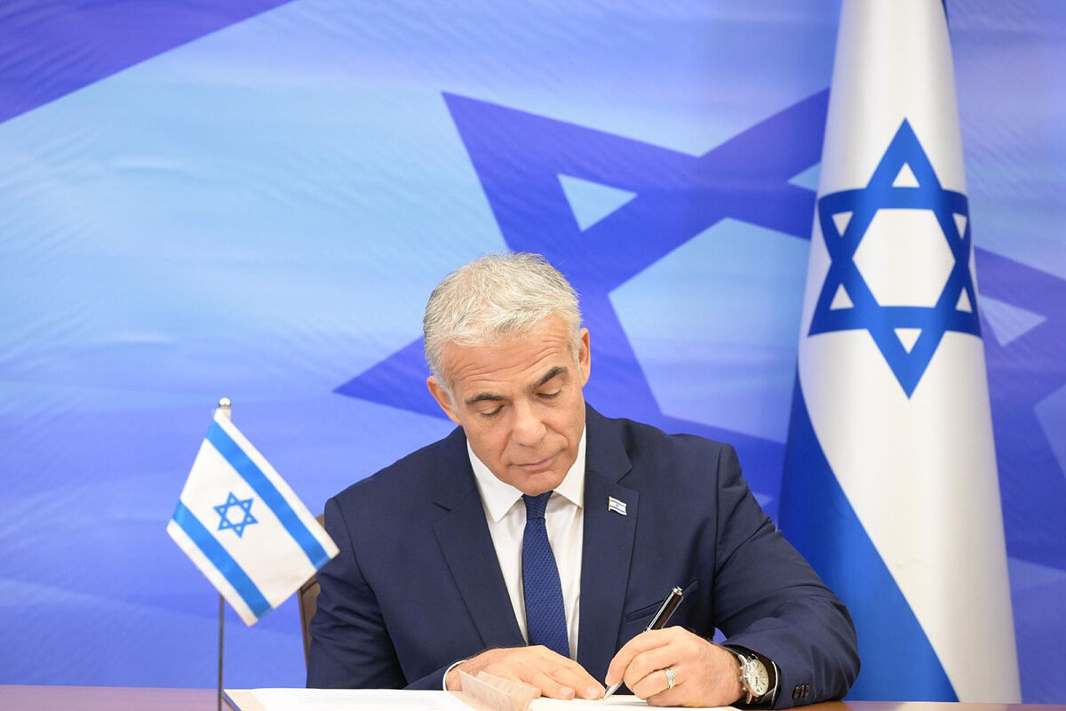 Lbano e Israel firman el acuerdo sobre su frontera martima