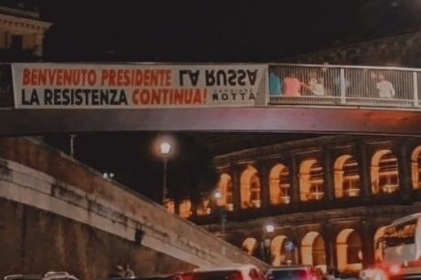 Pintadas en Roma contra el nuevo presidente del Senado italiano, el ultraderechista Ignazio La Russa