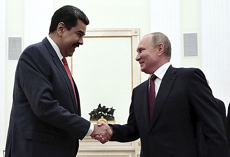 Vladimir Putin y Nicols Maduro, una alianza para desinformar y socavar el modelo democrtico