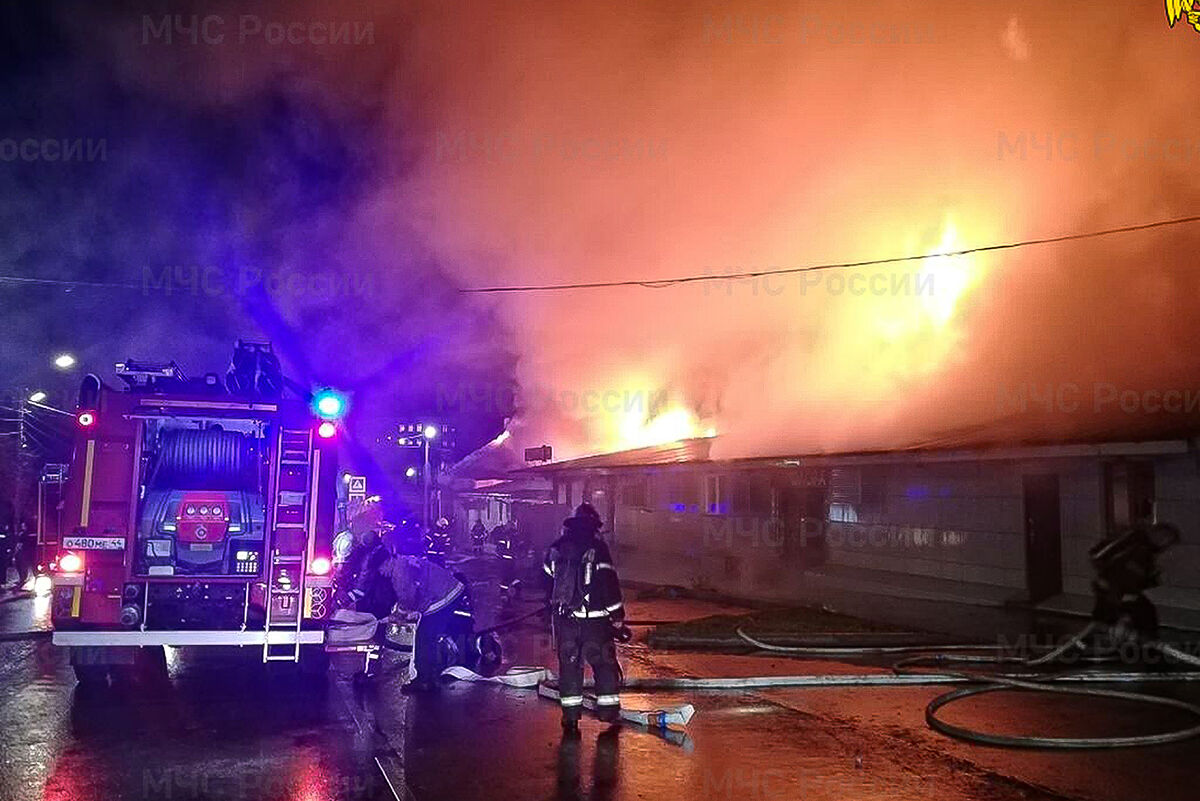 Al menos 13 muertos por un incendio en un club nocturno de la ciudad rusa de Kostroma