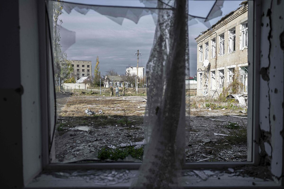 Rusia no revela sus planes en Jersn mientras siguen los ataques en otros frentes