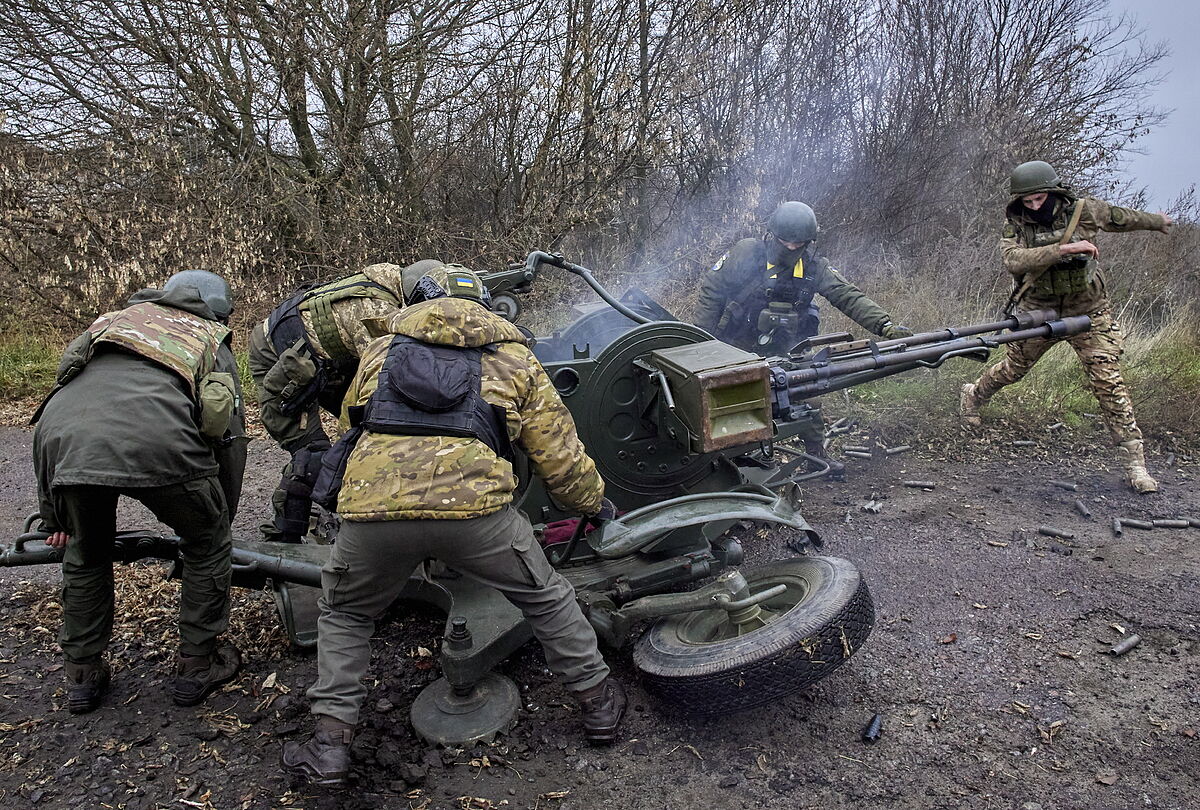 Ucrania cruza el ro Dnipro y prepara su prxima ofensiva