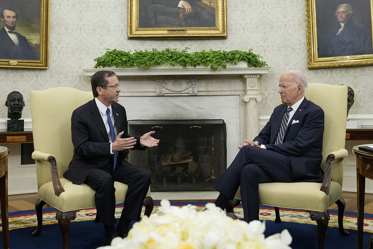 Biden recibe en la Casa Blanca al presidente israelí Isaac Herzog tras no invitar a Netanyahu