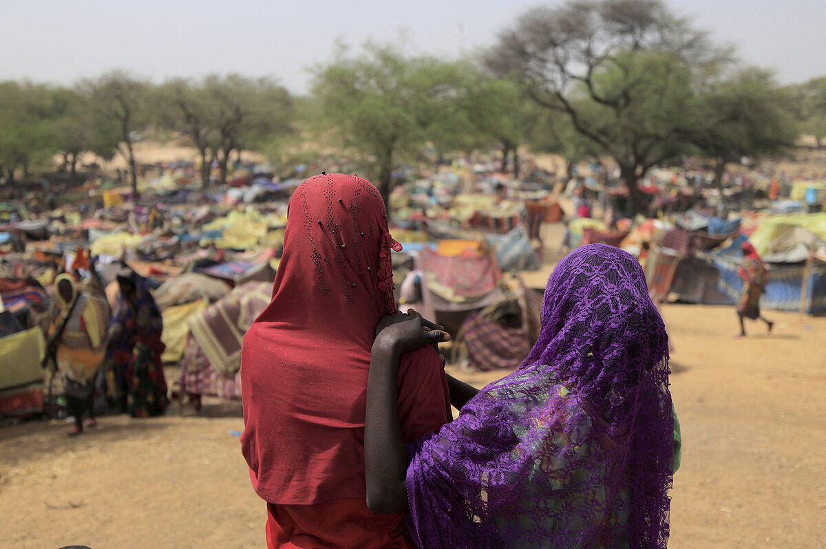 "Cientos de cuerpos de civiles muertos, cubiertos de moscas" encontrados en Sudán
