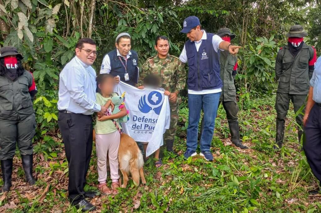El ELN libera al ejército colombiano que secuestró junto a sus dos hijos