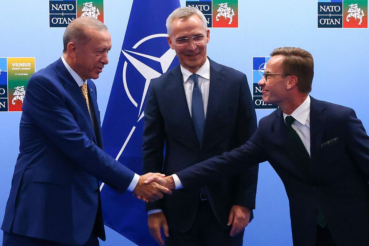 Erdogan acuerda levantar el veto a Suecia para unirse a la OTAN