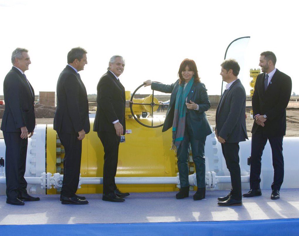 Inaugurado gasoducto Néstor Kirchner en Argentina
