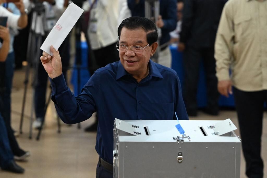 Un gobierno dinástico echa raíces en las "elecciones falsas" de Camboya.