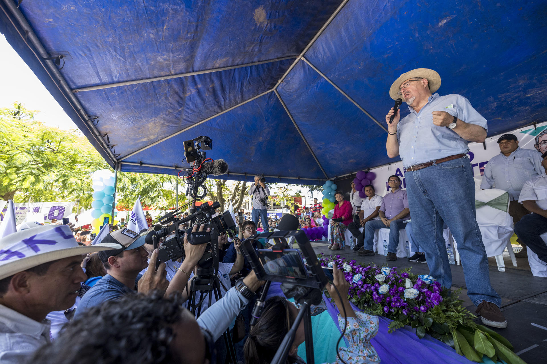 Guatemala elegirá presidente entre una ex primera dama y un diputado de izquierda