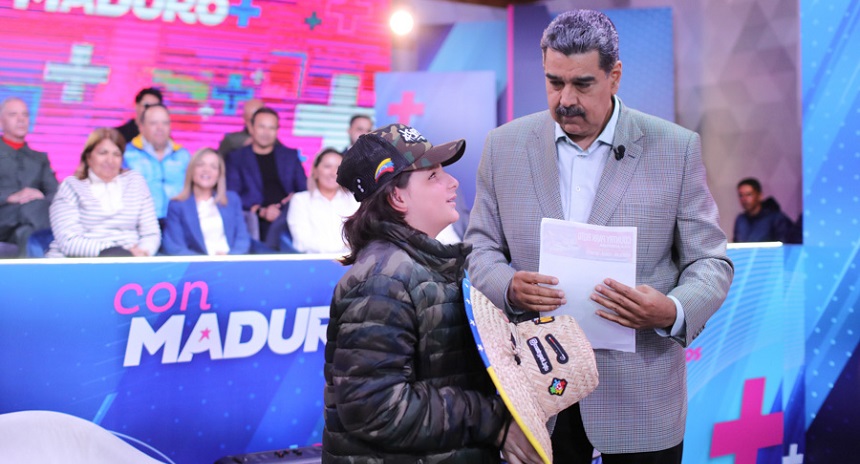 Maduro prometió un parque para personas con discapacidad visual