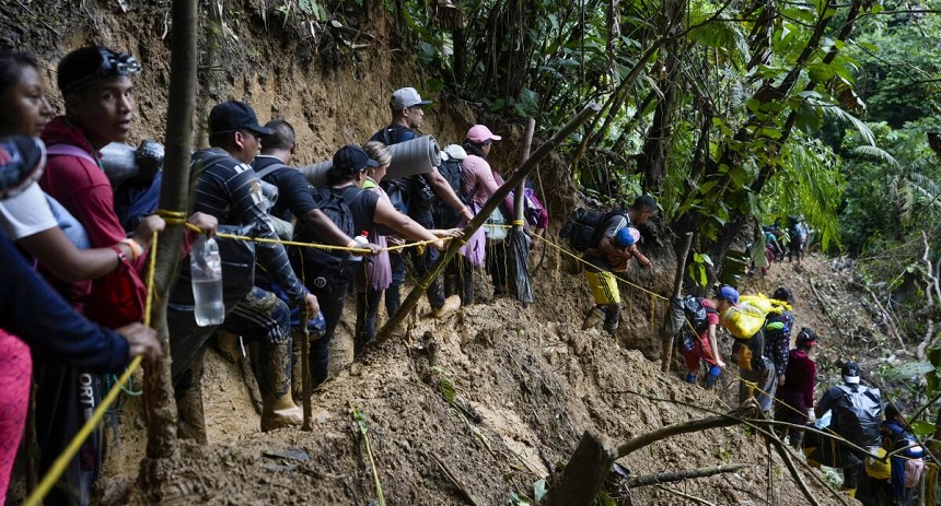 ¿Cerrarán el Darién?  Ministros panameños irán a la selva