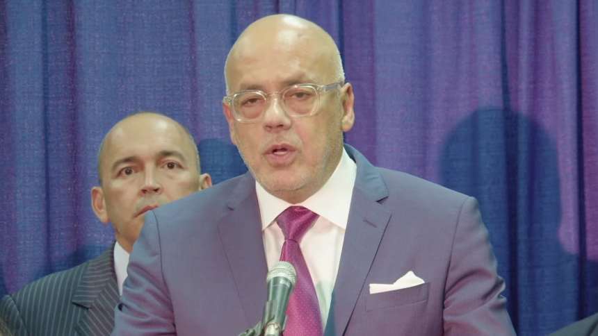 Jorge Rodríguez dice ahora en Barbados que los inhabilitados no pueden participar en las elecciones