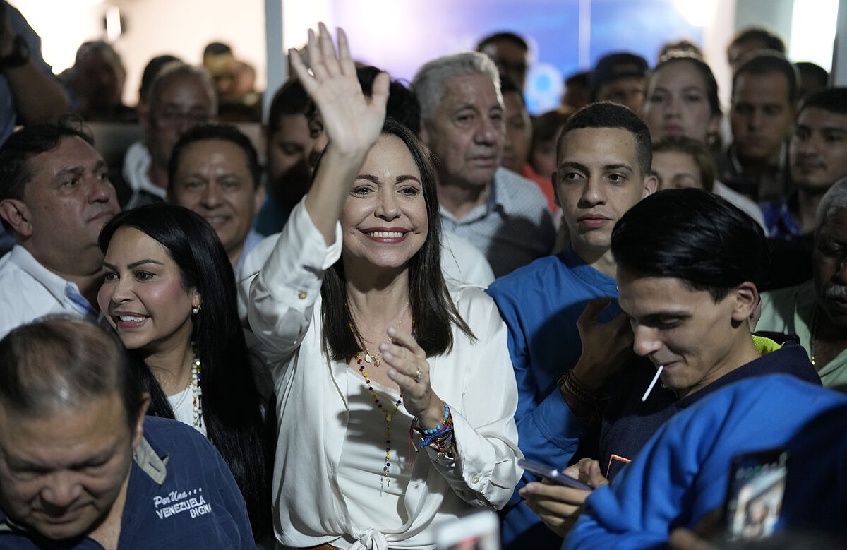 Venezuela: victoria aplastante de María Corina Machado con el 93% de los votos a pesar de la descalificación de Maduro