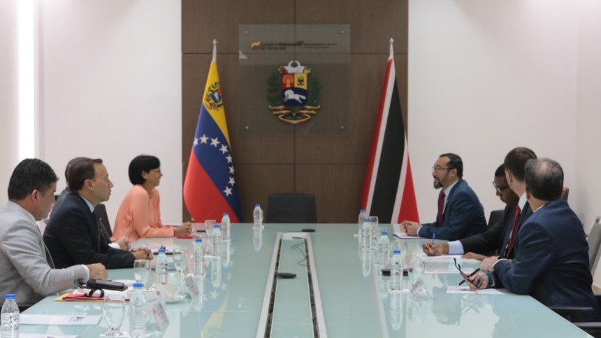 Chavismo reafirmó acuerdos de cooperación energética con Trinidad y Tobago con ayuda de la petrolera Shell