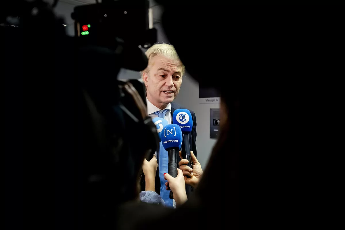 El mediador ultradesignado de Wilders para negociar el gobierno de coalición dimite en medio de un escándalo de corrupción