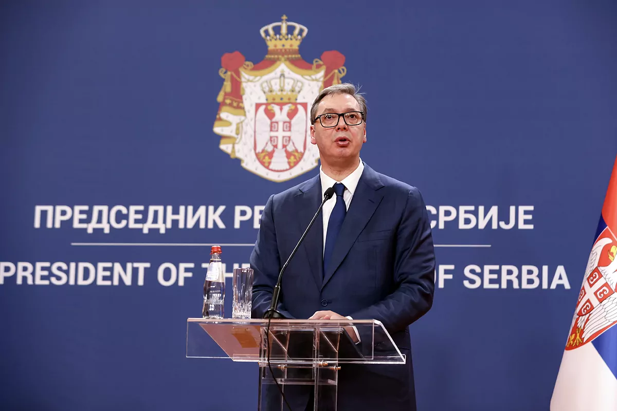 El presidente de Serbia disuelve el Parlamento y convoca elecciones legislativas anticipadas