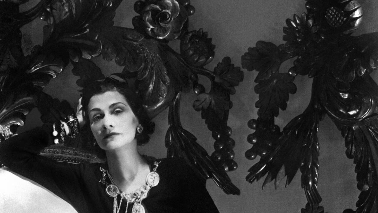 Historiador desmiente afirmaciones de que Coco Chanel sirvió en la Resistencia francesa