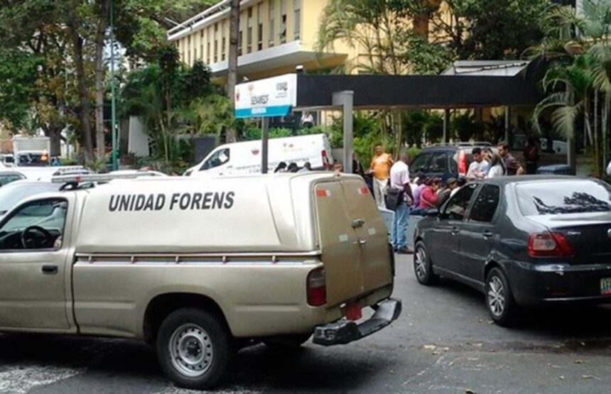 Identifican a familiares encontrados muertos en su casa de Caracas
