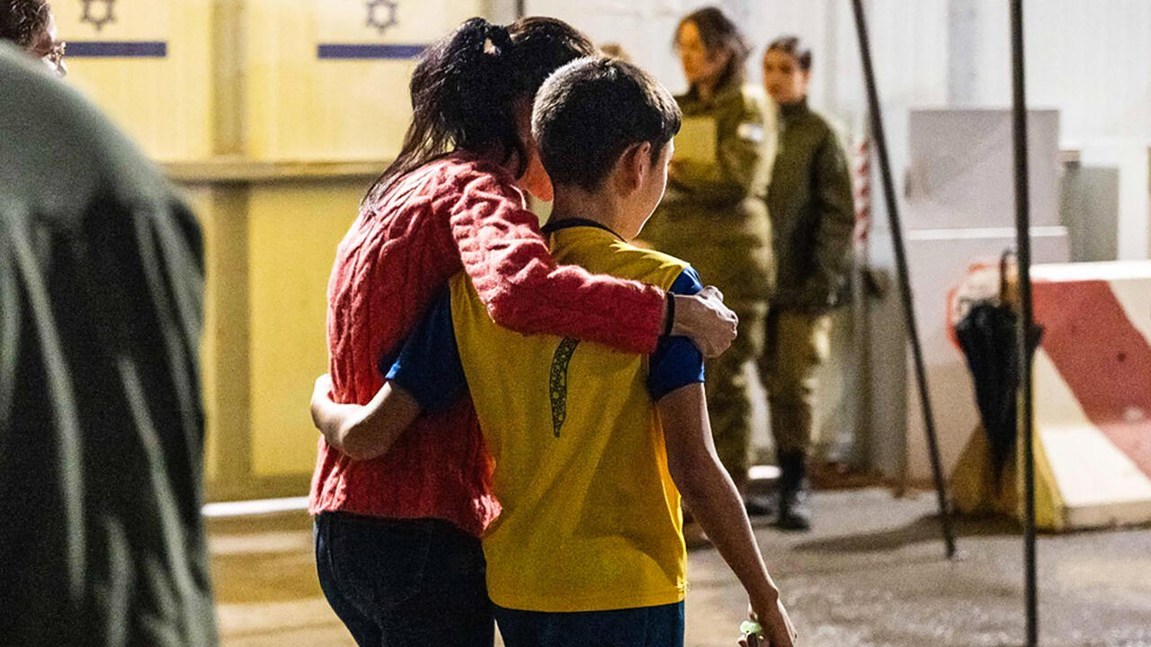 Jóvenes rehenes franco-israelíes sufren un “shock psicológico” tras su cautiverio