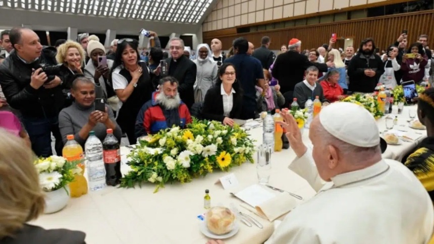 La Iglesia Católica abrió sus puertas a mujeres transgénero, almorzaron con el Papa Francisco