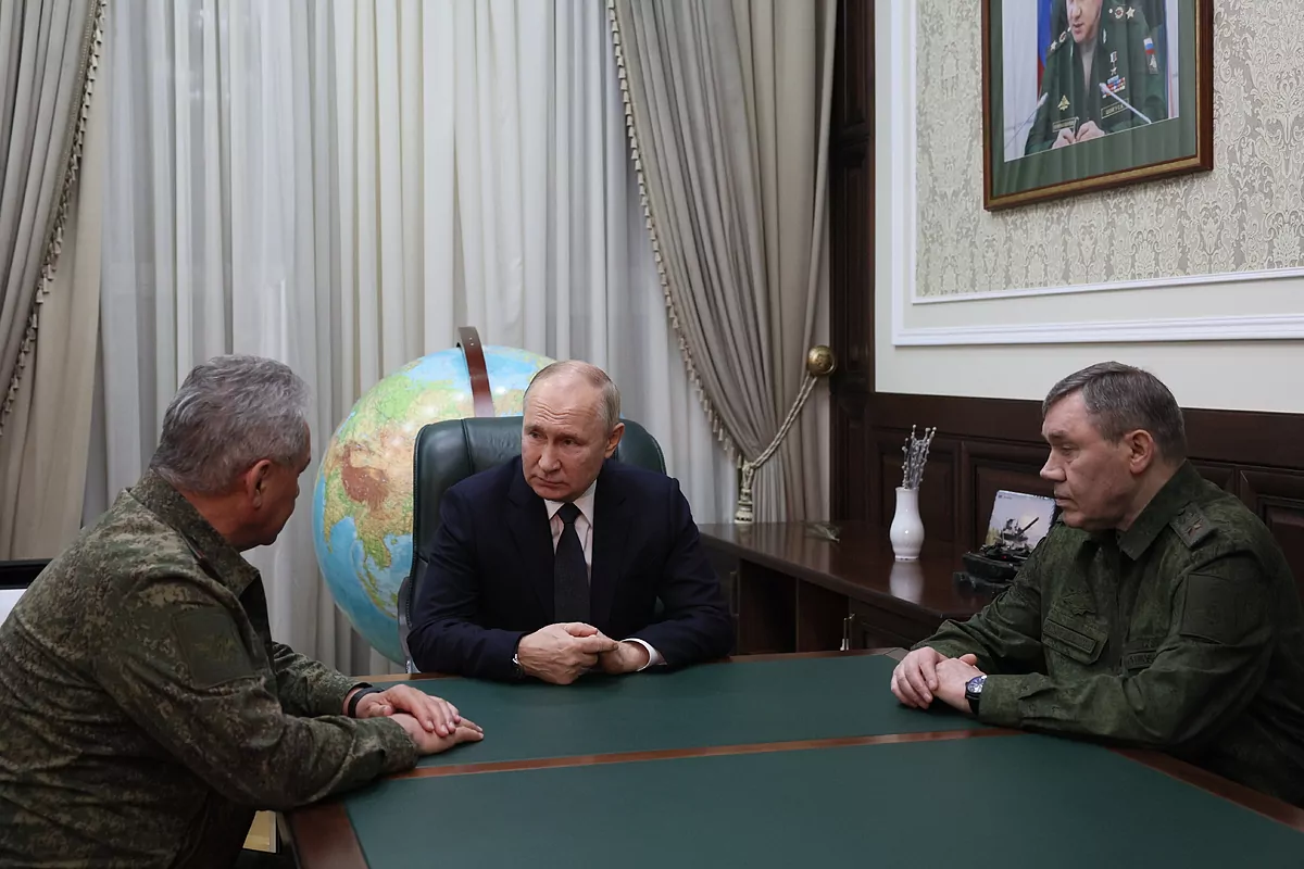 Putin visita la sede de la operación militar en Ucrania