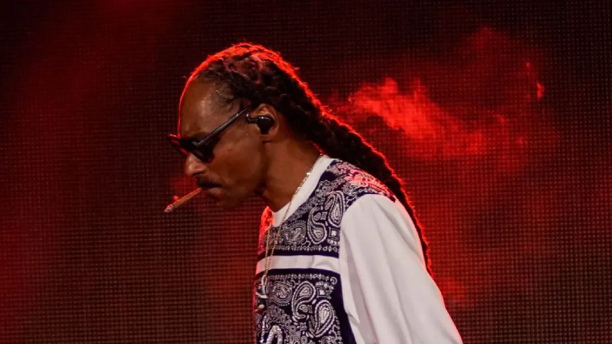 Snoop Dogg anuncia que ya no fumará marihuana