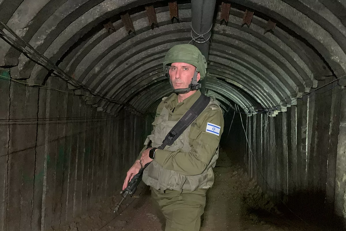 El ejército descubre el túnel más grande de Hamás a pocos metros de la frontera con Israel: "Se gastaron millones de dólares"