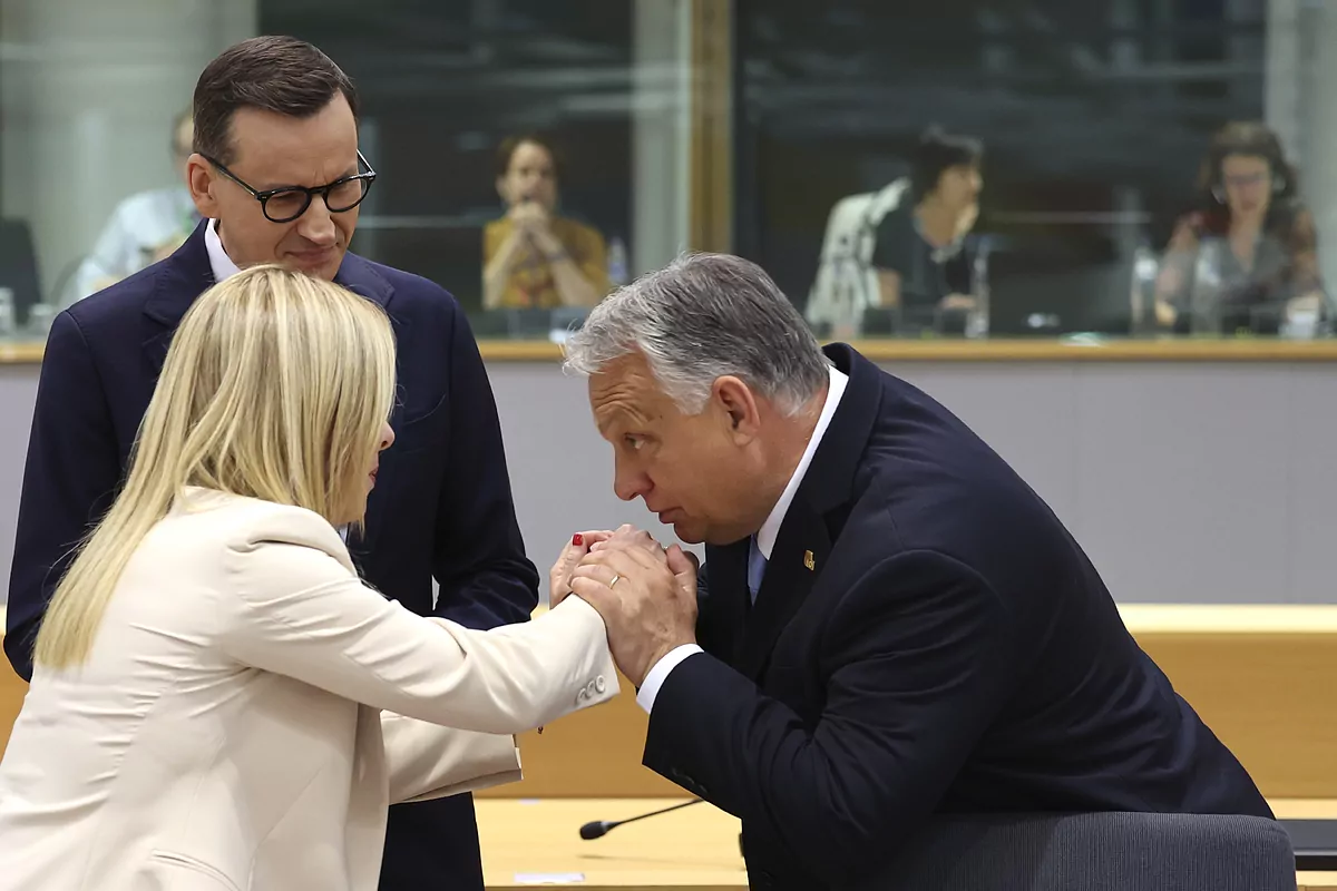 Viktor Orban amenaza con hacer saltar por los aires el último Consejo Europeo del año si intenta aprobar la apertura de negociaciones con Ucrania