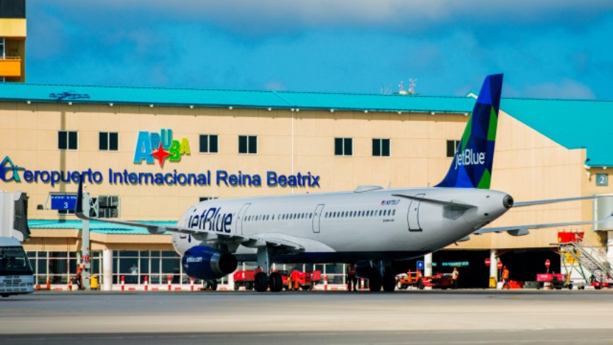 Aruba extiende por dos meses más la prohibición de vuelos comerciales desde Venezuela