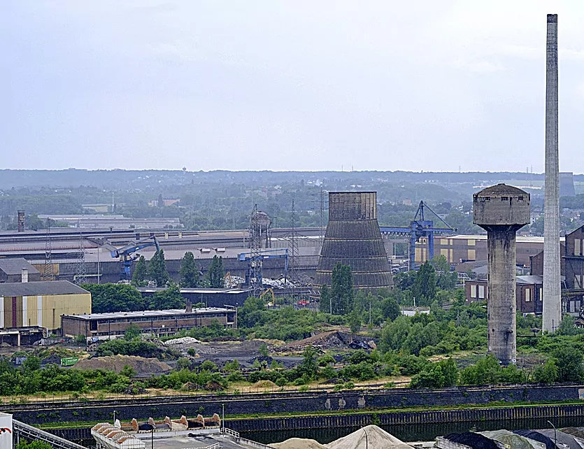 La muerte y resurrección de Charleroi: la fe infinita de la ciudad más fea del mundo