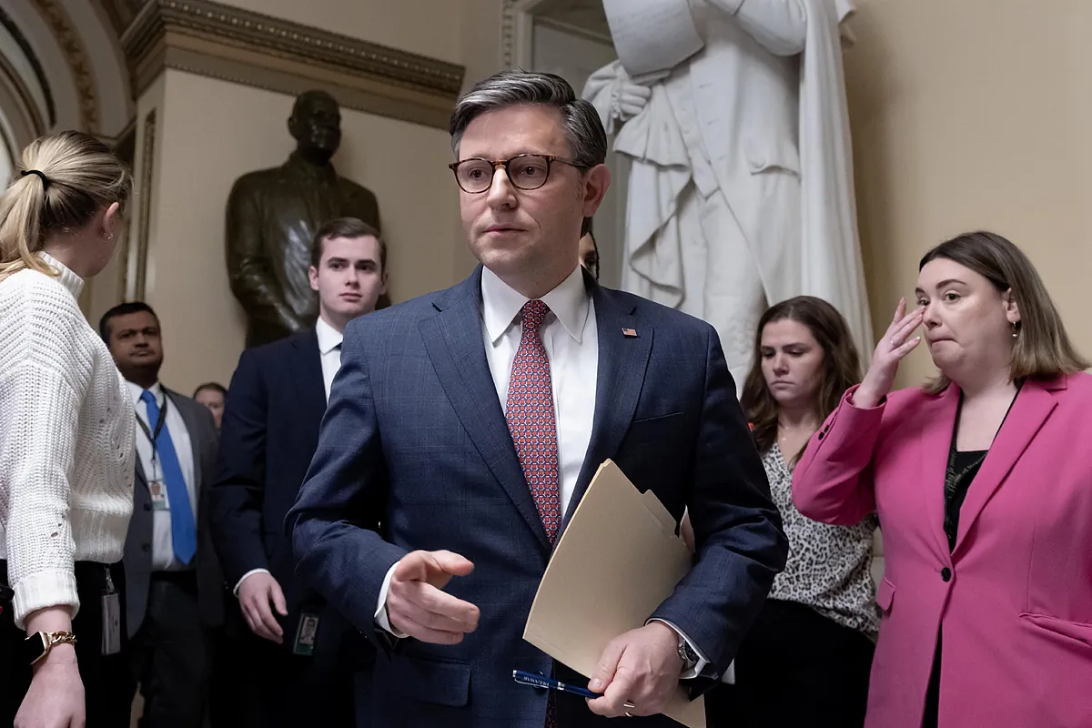 El Senado de Estados Unidos aprueba ayuda a Ucrania con respaldo republicano, aunque se espera que la Cámara Baja la rechace