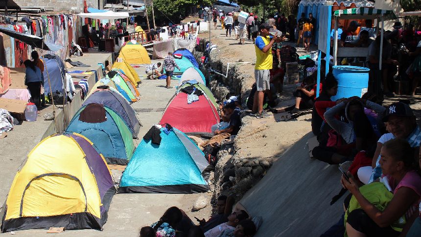 El número de migrantes venezolanos ilegales en México aumentó un 131%