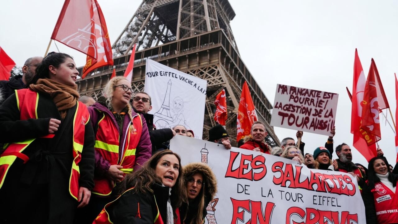 La Torre Eiffel cerró por cuarto día tras una huelga de personal por falta de financiación