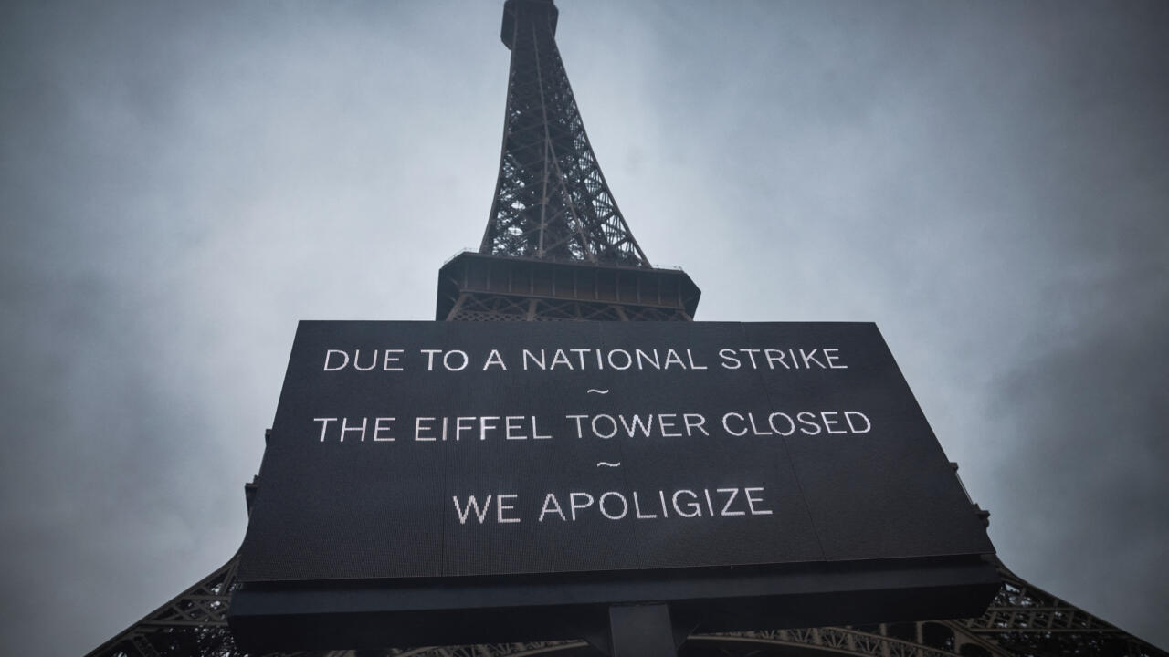 La Torre Eiffel de París cierra mientras los trabajadores hacen huelga contra la dirección