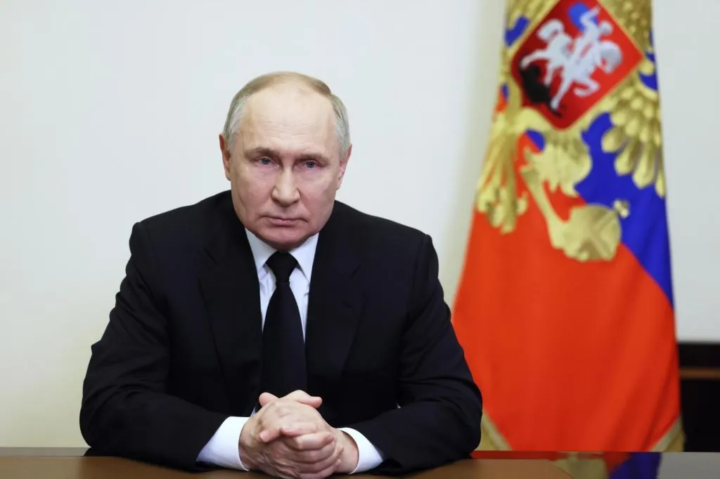 El atentado en Moscú abre un frente inesperado para Putin y sus promesas de seguridad, desoyendo las advertencias