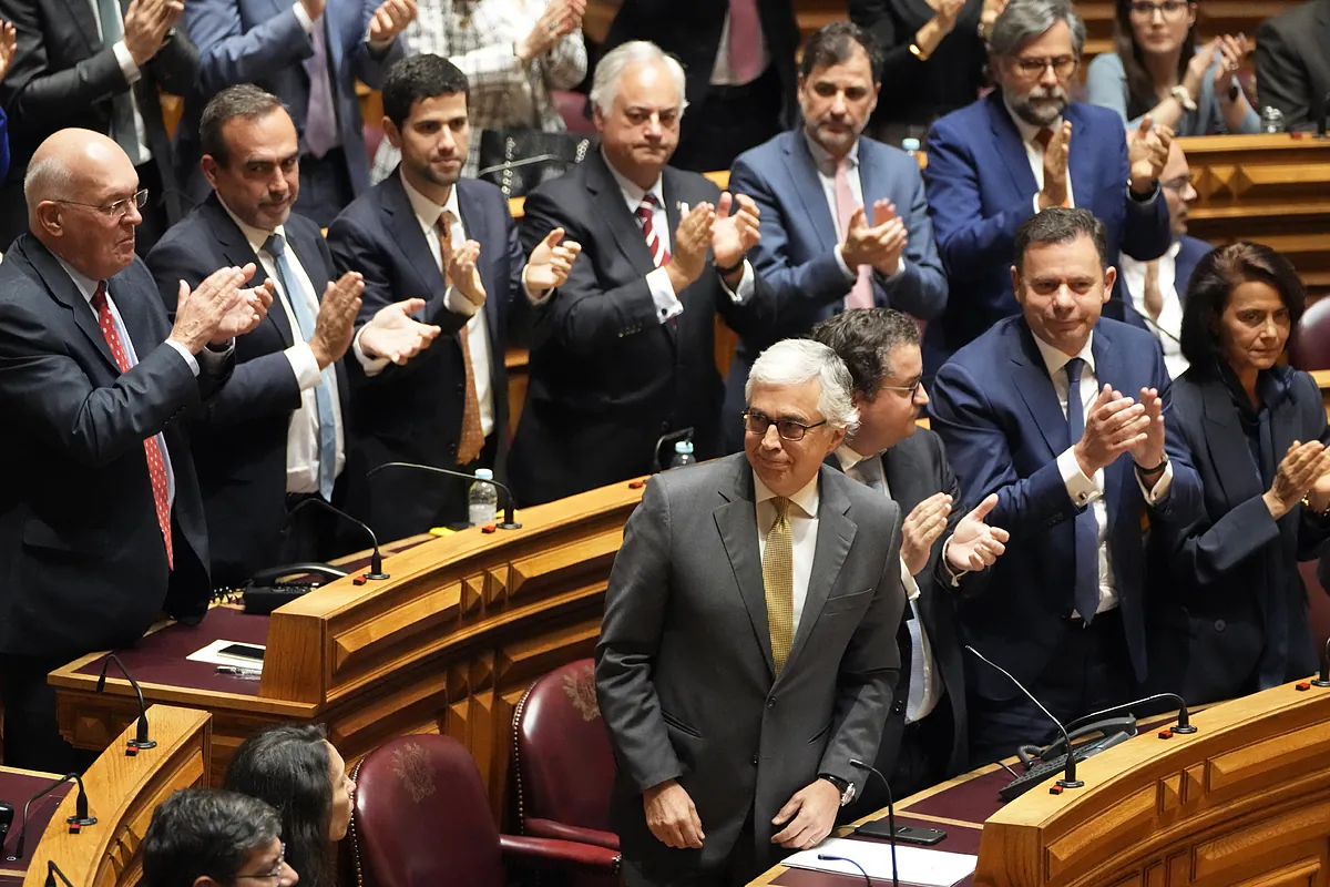 El parlamento portugués elige por rotación al presidente según el pacto entre el centroderecha y los socialistas