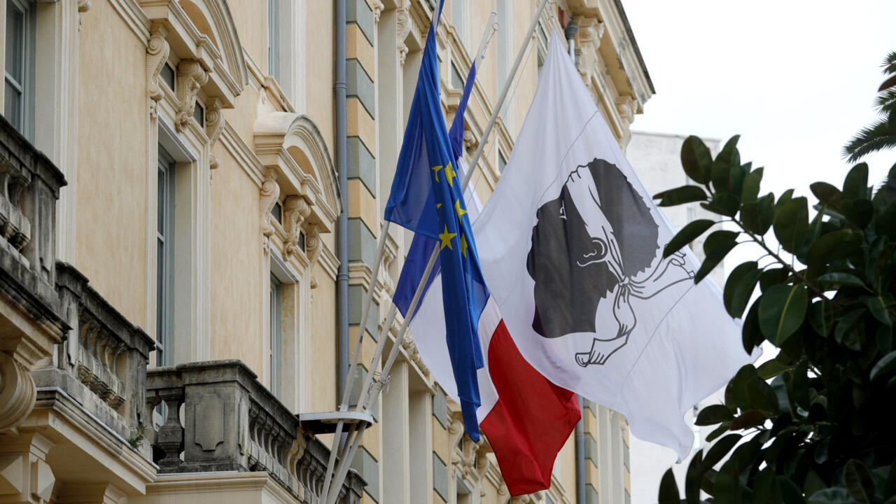 Funcionarios franceses y corsos llegan a un acuerdo, un “paso decisivo” hacia la autonomía de la isla