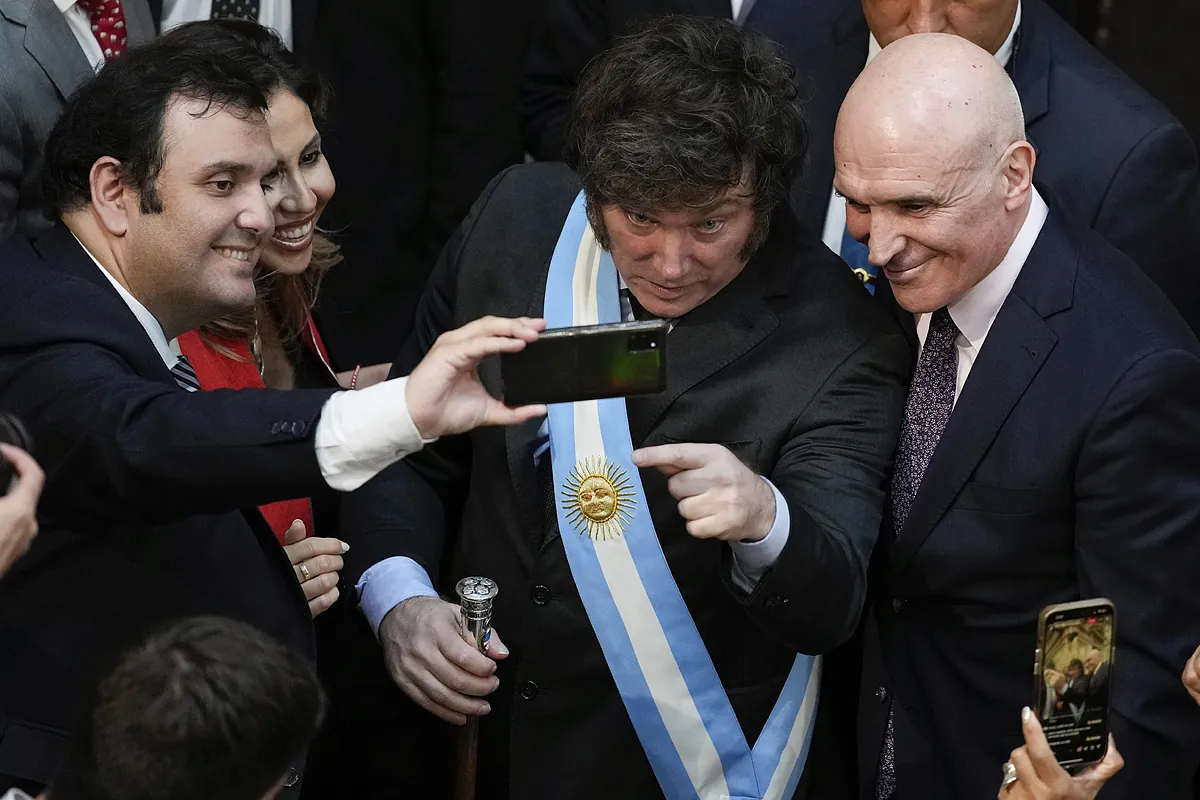 Milei enfrenta a la Argentina con un desafío inédito en décadas: un acuerdo entre los diferentes