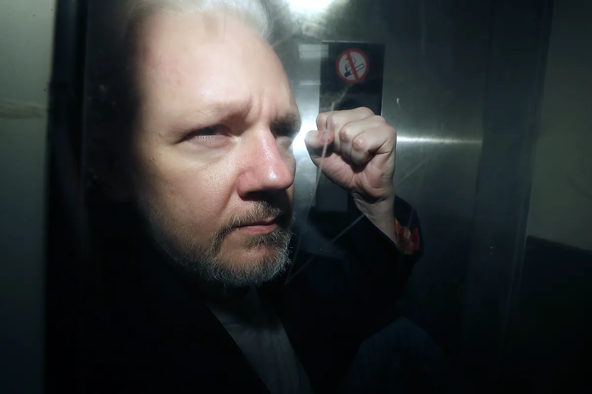 Tribunal británico concede un 'respiro' a Julian Assange para evitar la extradición a EE.UU. por cargos de espionaje