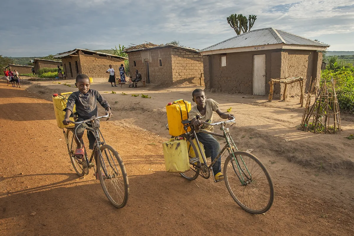 Uganda, la doble cara del país "Bienvenidos refugiados"