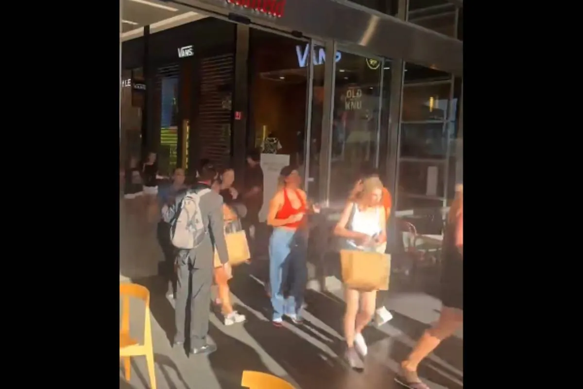 “Varias personas” apuñaladas en un centro comercial de Sydney, dice la policía