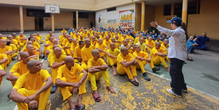 Sucre: Realizan abordaje jurídico integral en centros penitenciarios